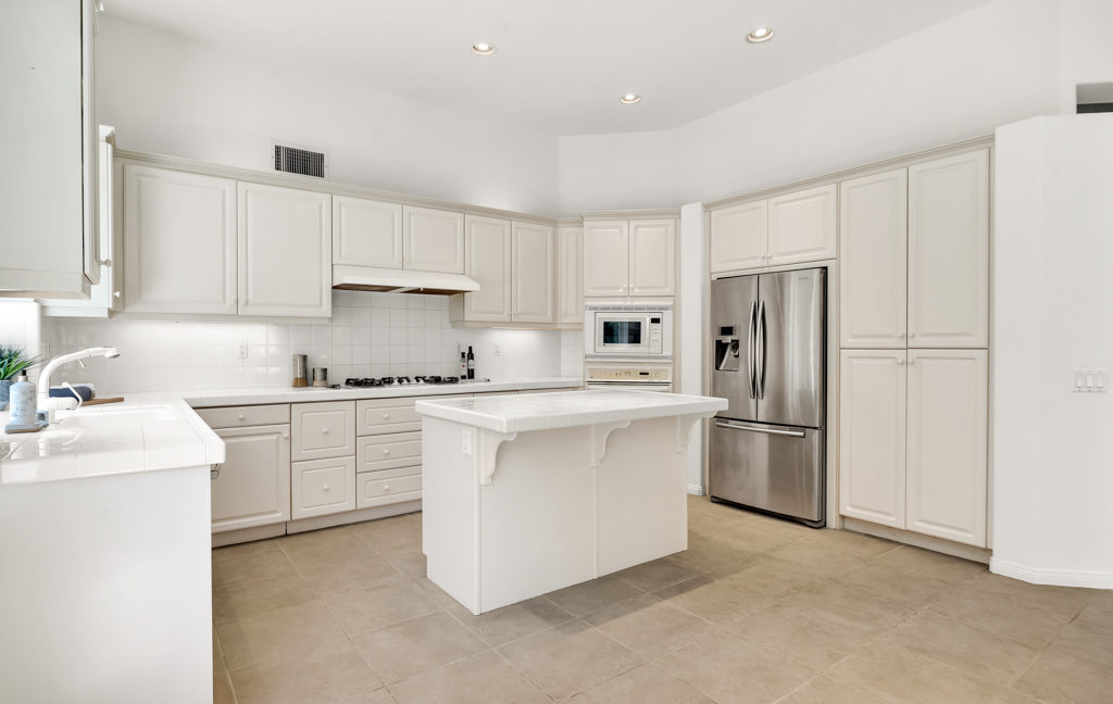 301 Briar Bluff Cir- HsHProd-28