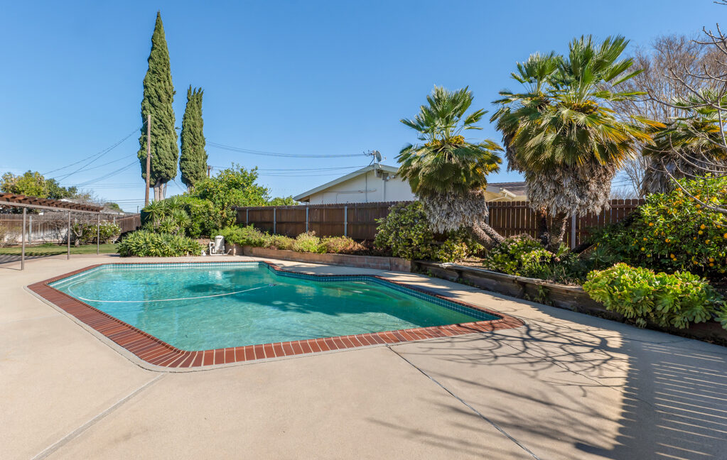 1016 Saxon Pl- HsHProd-54