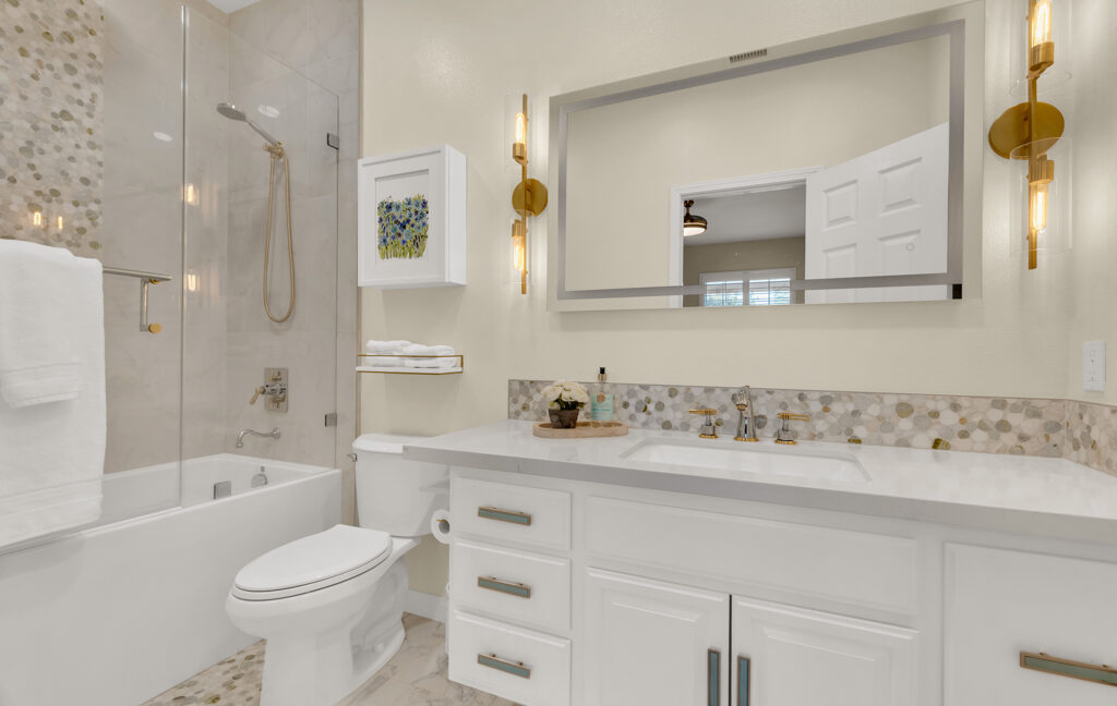 5326 Via Dolores- HsHProd-45