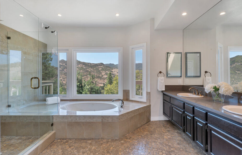 32146 Canyon Ridge Dr-HsHProd-54